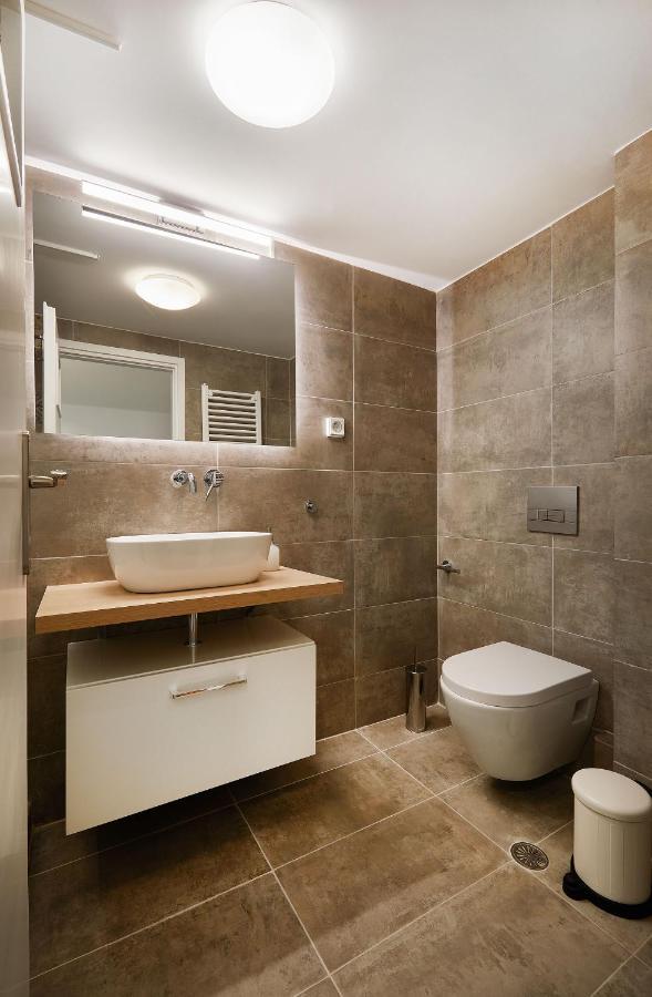 Chloe Boutique Apartments Nikis Ateny Zewnętrze zdjęcie